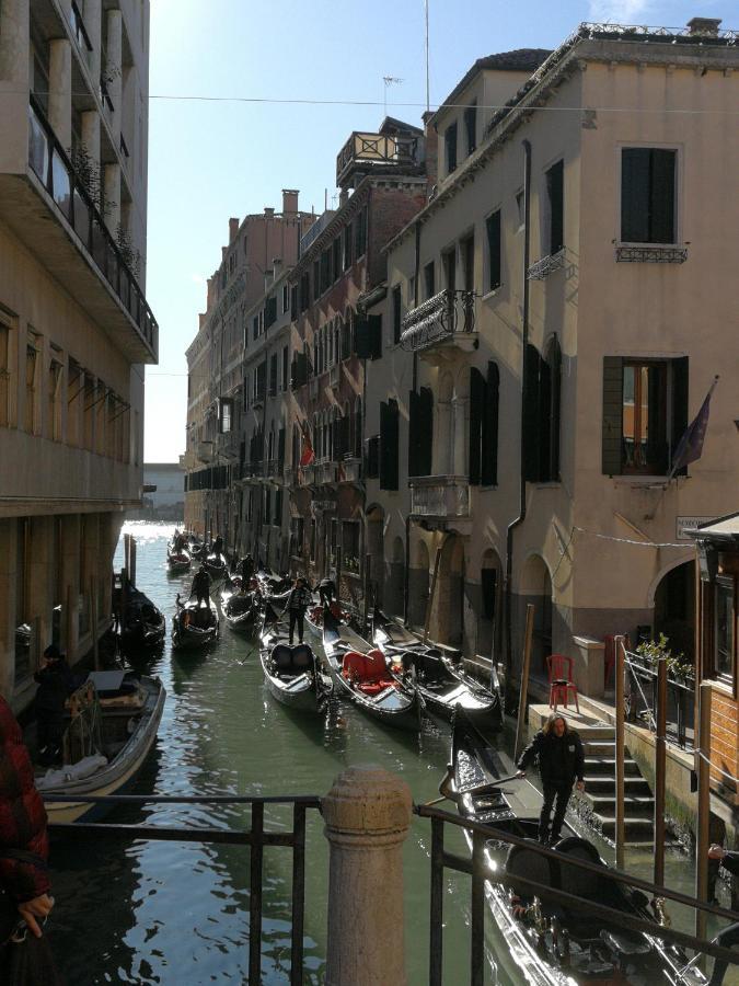 San Marco With Terrace And View Apartment Venice Ngoại thất bức ảnh